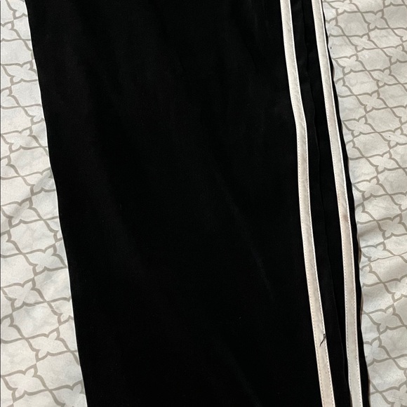 Express pants - Picture 3 of 3